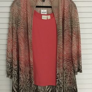 Travelers Collection Sheer Wrap NWT with 1 top